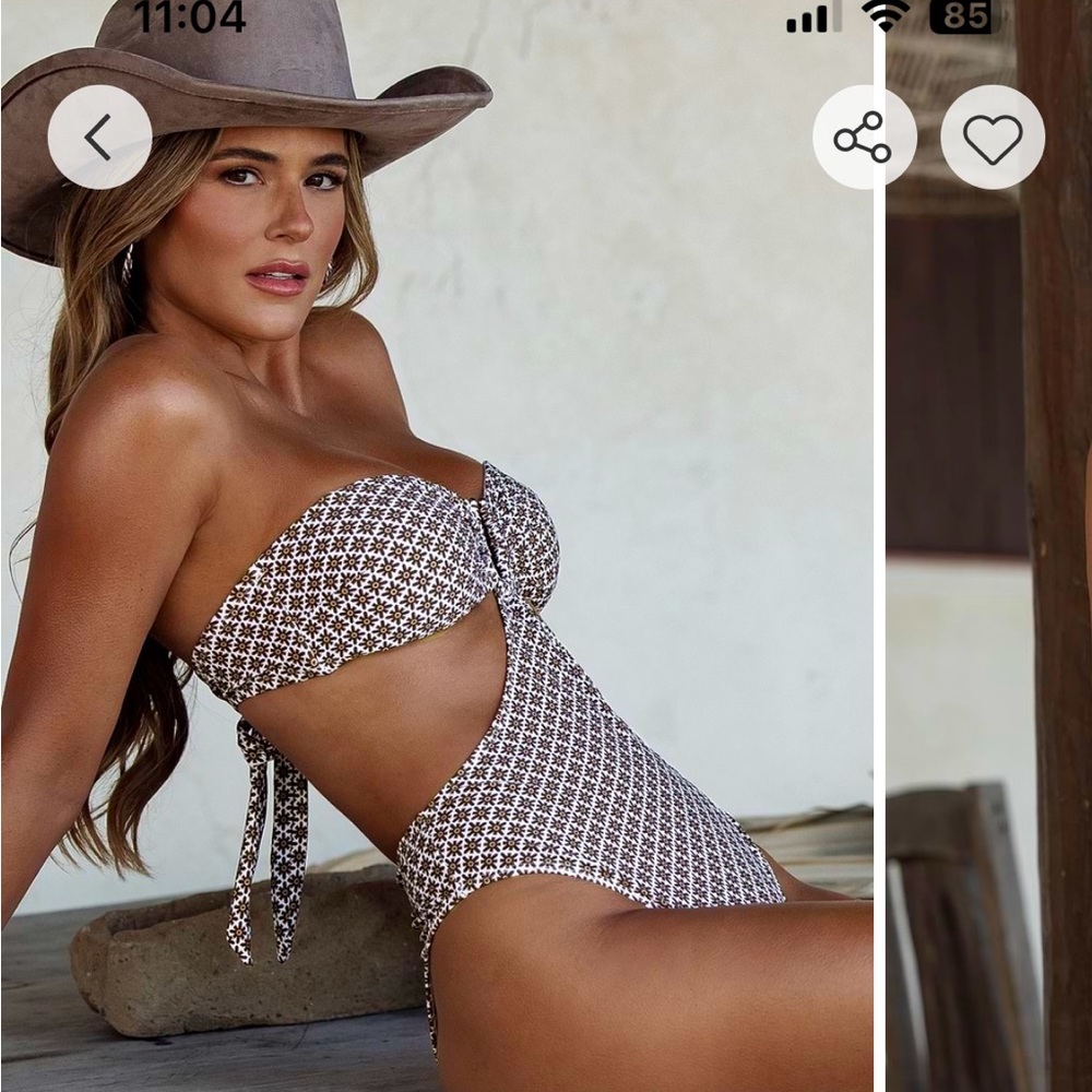 CUPSHE Monokini size small